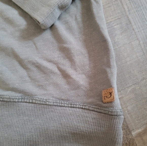 Ten tree Grey Long Sleeve size large - Picture 6 of 6